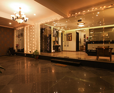  AND Hotel